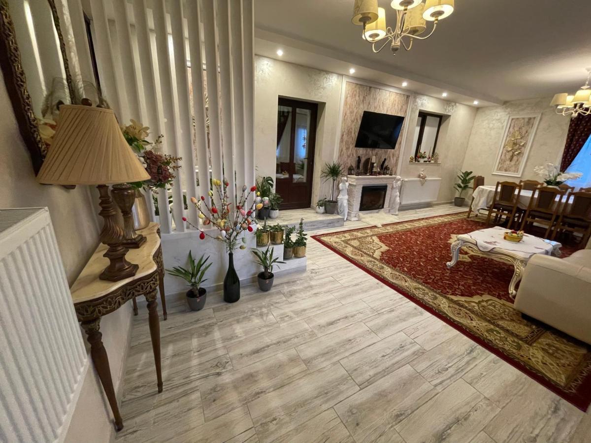 Penzion Casa Cu Pitici Vama  Exteriér fotografie